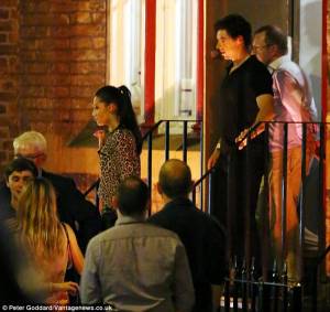 Mantan Pacar McIlroy Siap Berbikini