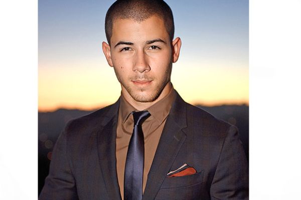 10.nick-jonas 23 tahun bintang American Horror Story (people)