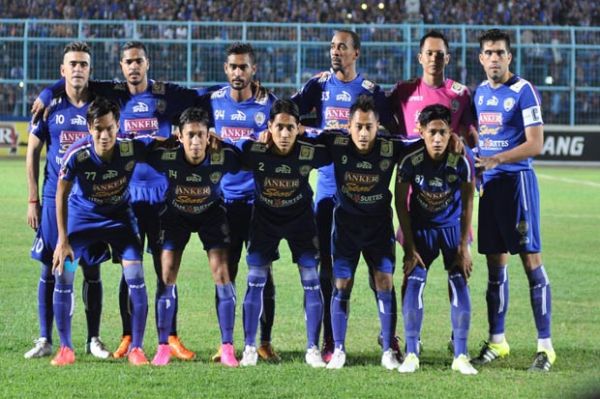 Sriwijaya FC vs Arema: Do or Die!