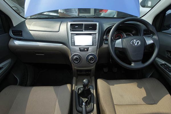 Desain interior yang elegan dan berkelas