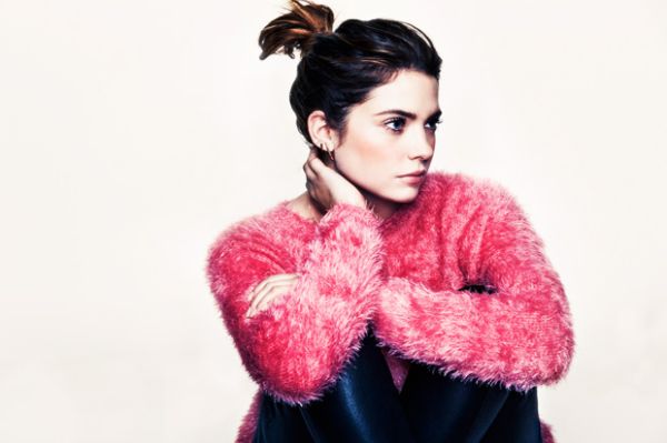 Ashley-Benson -2014-Byrdie-Photoshoot-by-Justin-Coit (gotceleb.com)