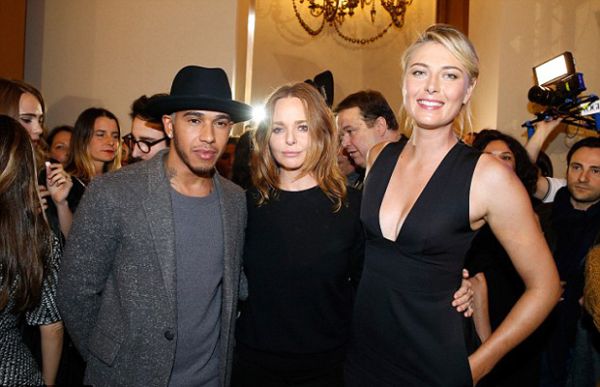 Hamilton Mulai Goda 'Si Cantik' Maria Sharapova