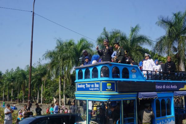 Atraksi Pesawat Tempur Warnai Acara HUT Kota Bandung