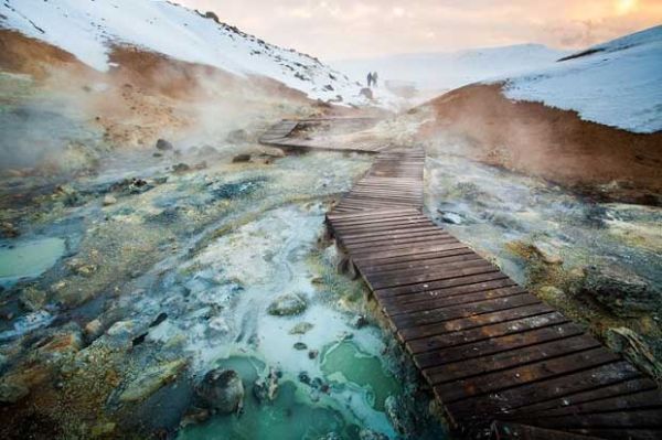 krysuvik-seltun-geothermal area (extremeiceland.is)