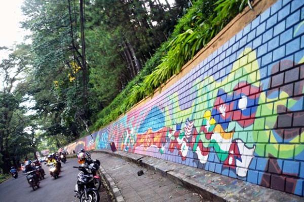 Hii Seram! Lihat 6 Tempat Angker di Bandung Ini