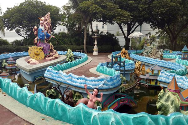 Seramnya Gambaran Neraka di Haw Par Villa, Singapura