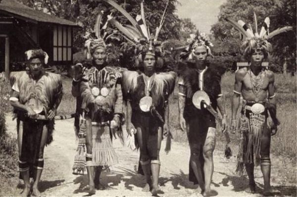 5 Tradisi Paling Seram di Indonesia