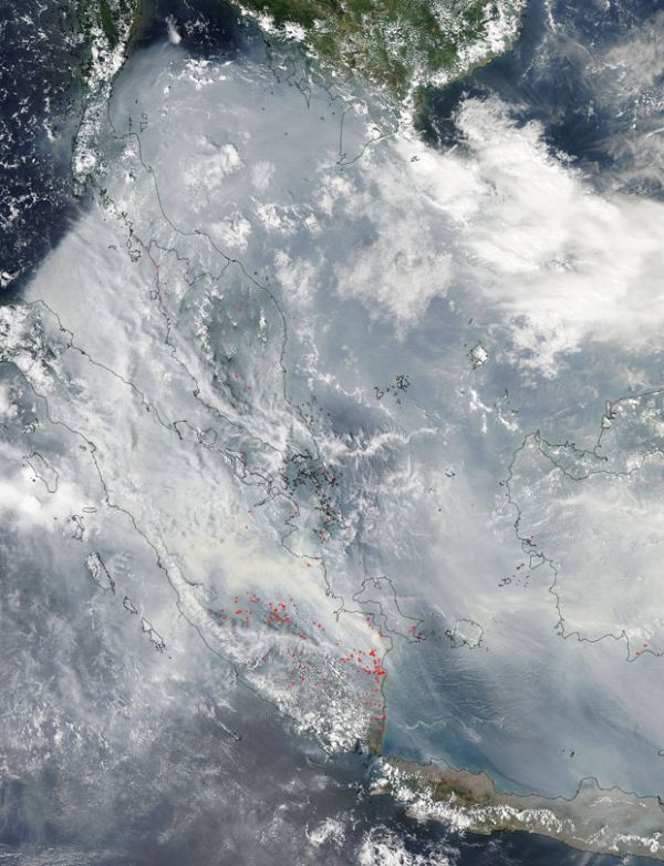 Foto Satelit Aqua milik NASA Foto Satelit Aqua milik NASA