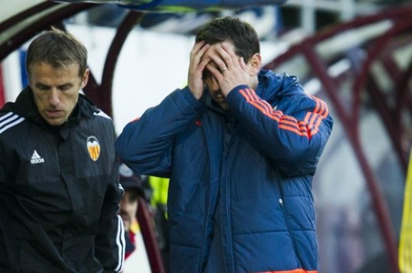 Gol Francisco Alcacer Selamatkan Kelelawar Mestalla