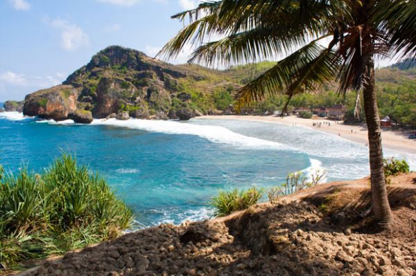 5 Pantai Tersembunyi Super Cantik di Yogyakarta