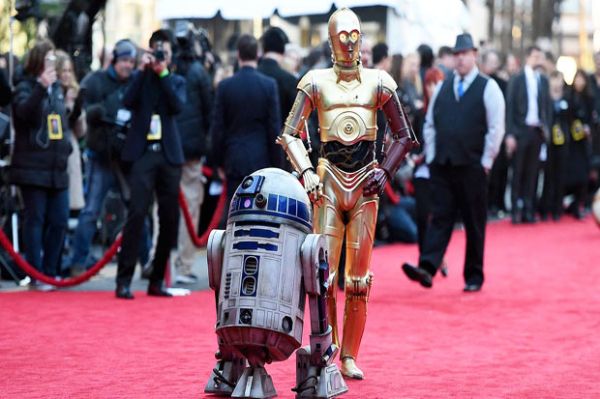 robot dan ikon star wars (abclocal.go.com)