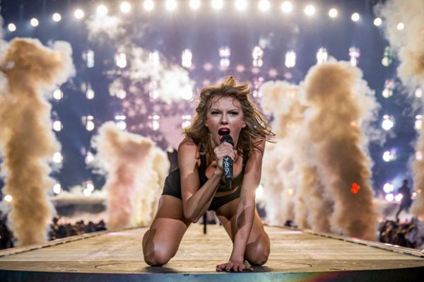 taylor swift konser tur dunia 1989