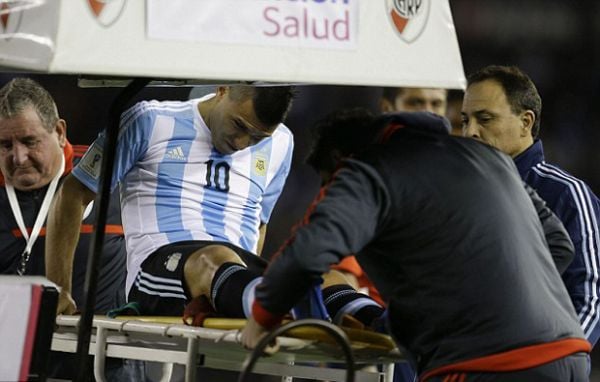 Pakai Nomor Keramat, Aguero Langsung Cedera Hamstring