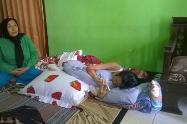 Derita Kanker Tulang, Sonia Adelia Tak Bisa Bersekolah