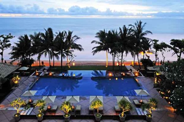 The Legian Bali (retoguntli.com)