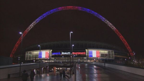 Polisi Inggris Sebar Agen Rahasia Bersenjata di Wembley
