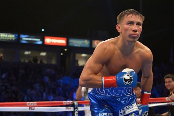 Menebak Lawan Terakhir Mayweather Jr