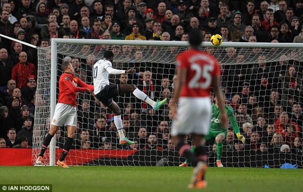 Lima Fakta Man. United vs Spurs: 158 gol Hingga Final Piala Carling
