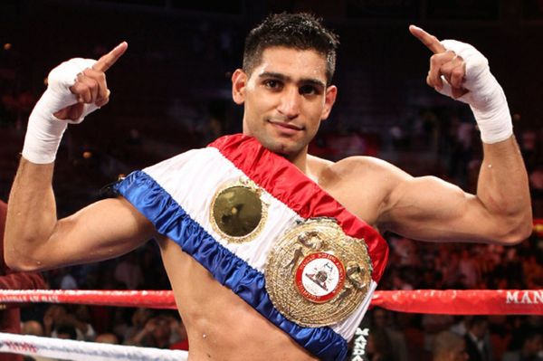 Tyson Jagokan Pacquiao, Amir Kahn Bela Mayweather Jr.