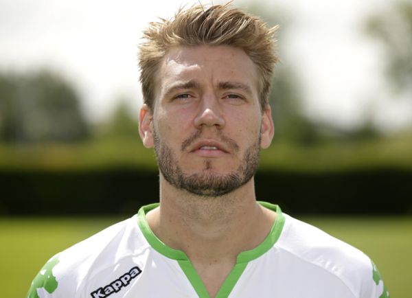 Bendtner Si Pengubur Ambisi Muenchen 