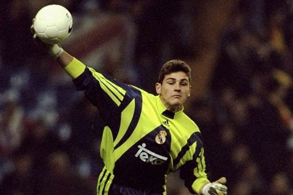 10 Penyelamatan Ajaib Casillas Bersama Real Madrid