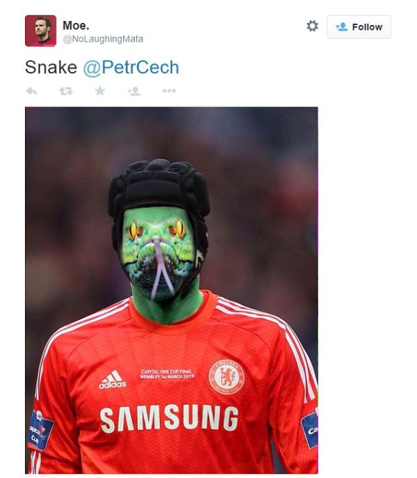 Cech Disebut 'Ular Memakai Helm' di Wikipedia