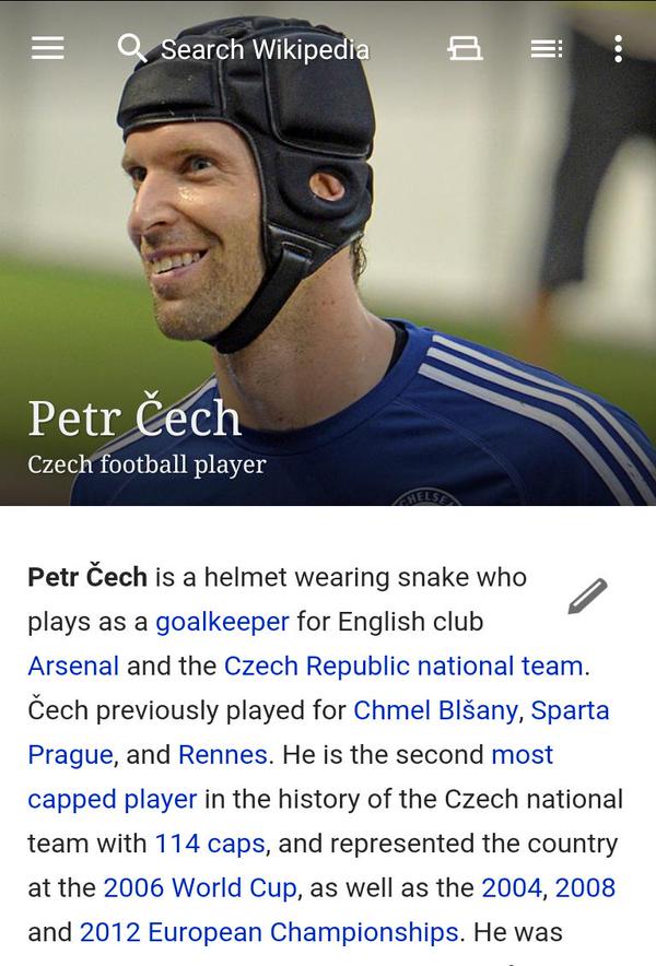 Cech Disebut 'Ular Memakai Helm' di Wikipedia