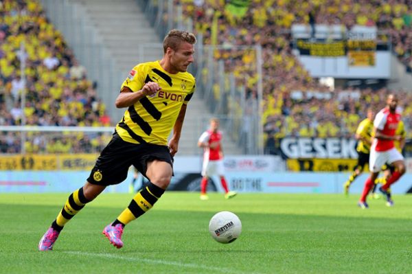 10 Penyerang Top dengan Performa Terburuk di 2014-2015
