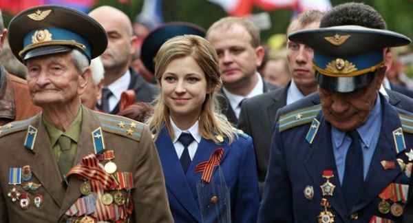 Jaksa Cantik Crimea Akan Pimpin Parade V-day