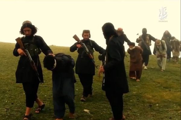 Sadis, ISIS Ledakkan 10 Sandera Mereka