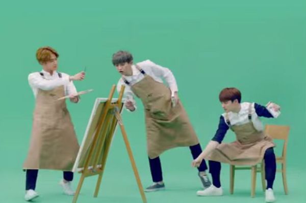 EXO-K Akting Kocak di Iklan Snack 