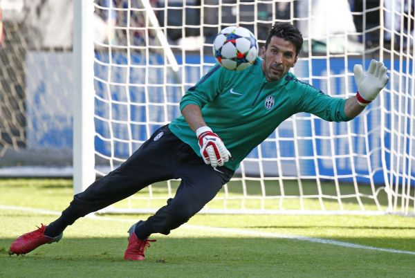 Intip Latihan Juventus dan Barcelona di Sini