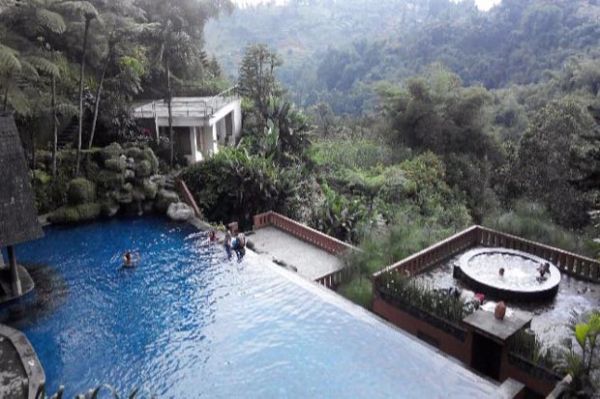 5 Pilihan Hotel Paling Romantis di Lembang