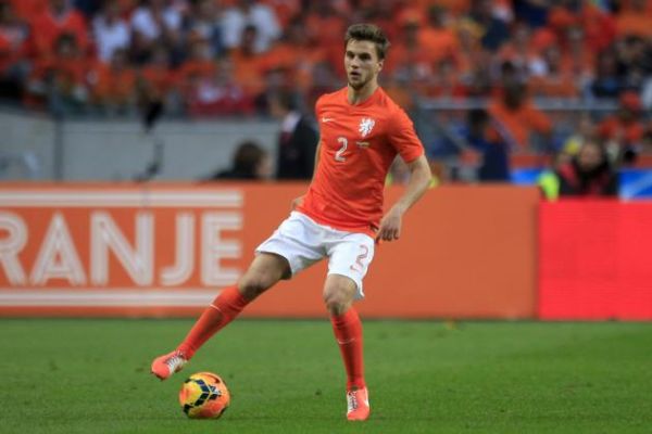 Empat Bek Pengganti Ramos Buat United