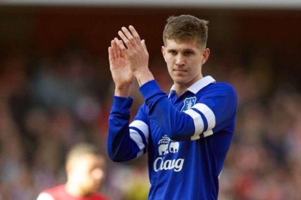 Empat Bek Pengganti Ramos Buat United