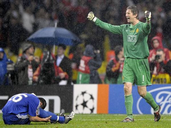 Lima Pertemuan Bersejarah Chelsea vs Manchester United