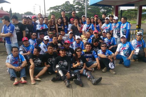 komunitas R25