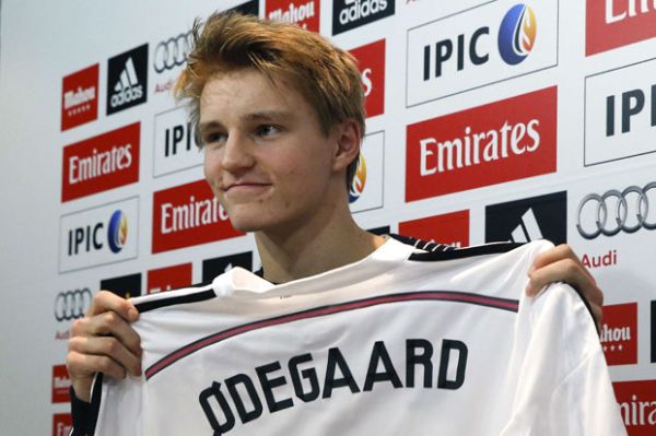 10 Pemain Muda Calon Bintang di 2015