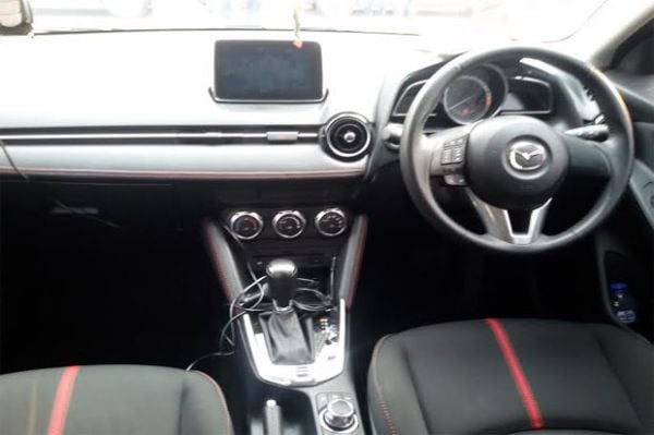 Mazda 2