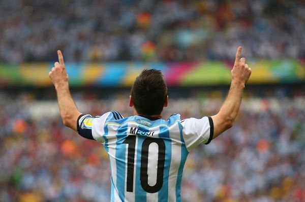 Catatan Lengkap Rivalitas Messi dan Ronaldo di Tahun 2014 (Bagian II)