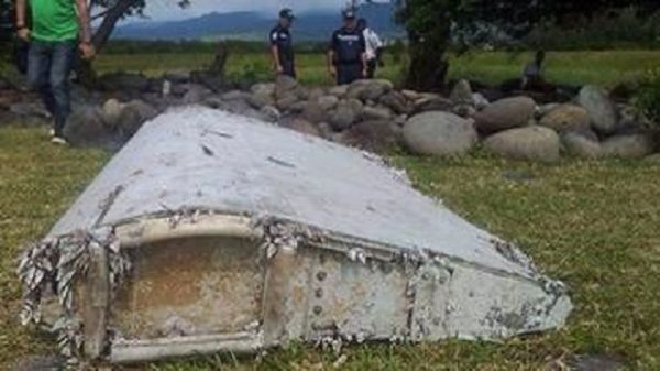 Ditemukan, Serpihan Pesawat yang Diduga Milik MH370