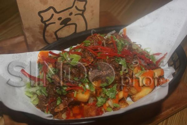 Menikmati Aneka Gourmet Burger ala Three Buns 