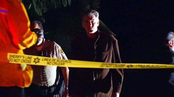 Si Jago Merah Lalap Mansion Pierce Brosnan