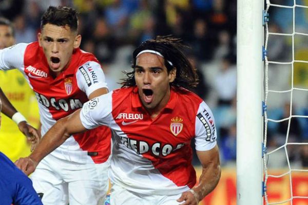 10 Daftar Transfer Termahal dalam Sejarah Sepak Bola