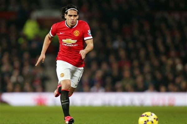 10 Penyerang Top dengan Performa Terburuk di 2014-2015