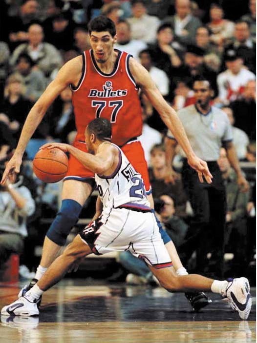 7 Legenda Raksasa dalam Sejarah NBA