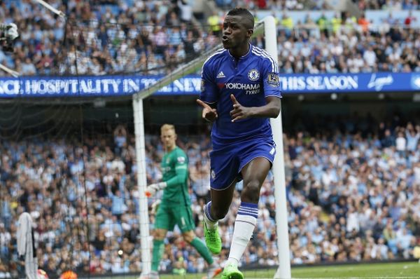 City Hujani Gawang Chelsea Tiga Gol