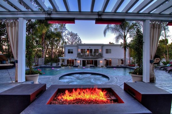 RESMI : Pacquiao Beli Rumah J.Lo