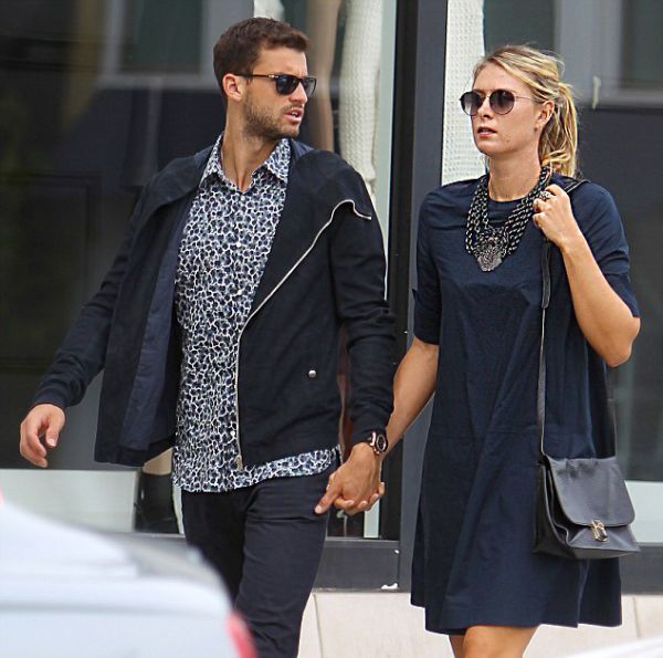 Ini Gaya Sharapova Pacaran