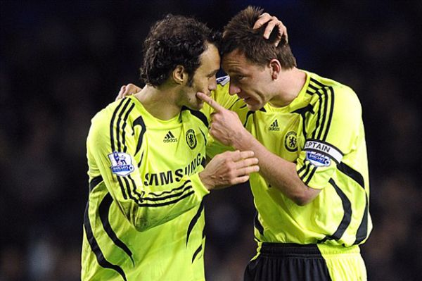 Deretan Duo Legenda Pemain Bertahan di Jagat Sepakbola